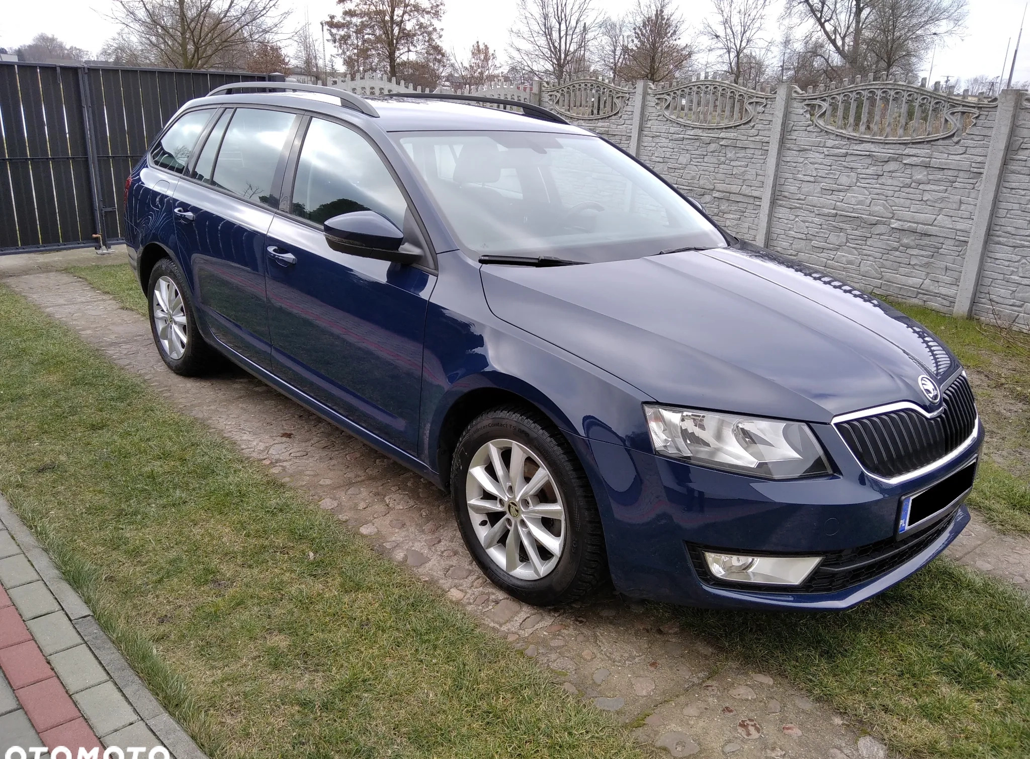 Skoda Octavia cena 36800 przebieg: 220600, rok produkcji 2015 z Stawiszyn małe 121